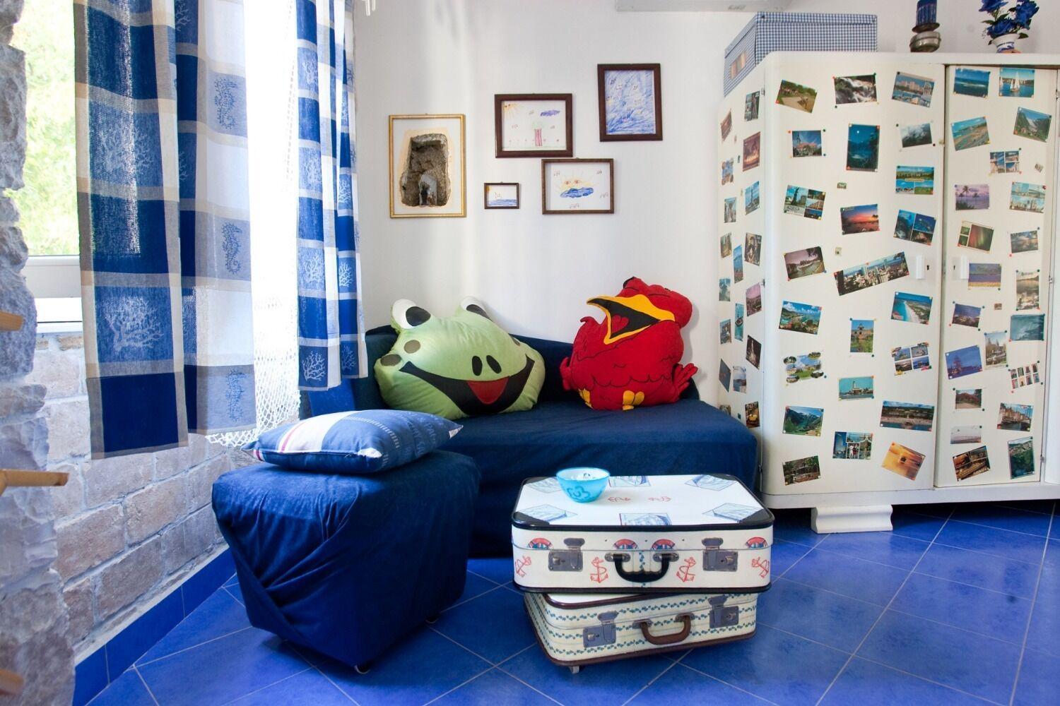 Happy Apartment